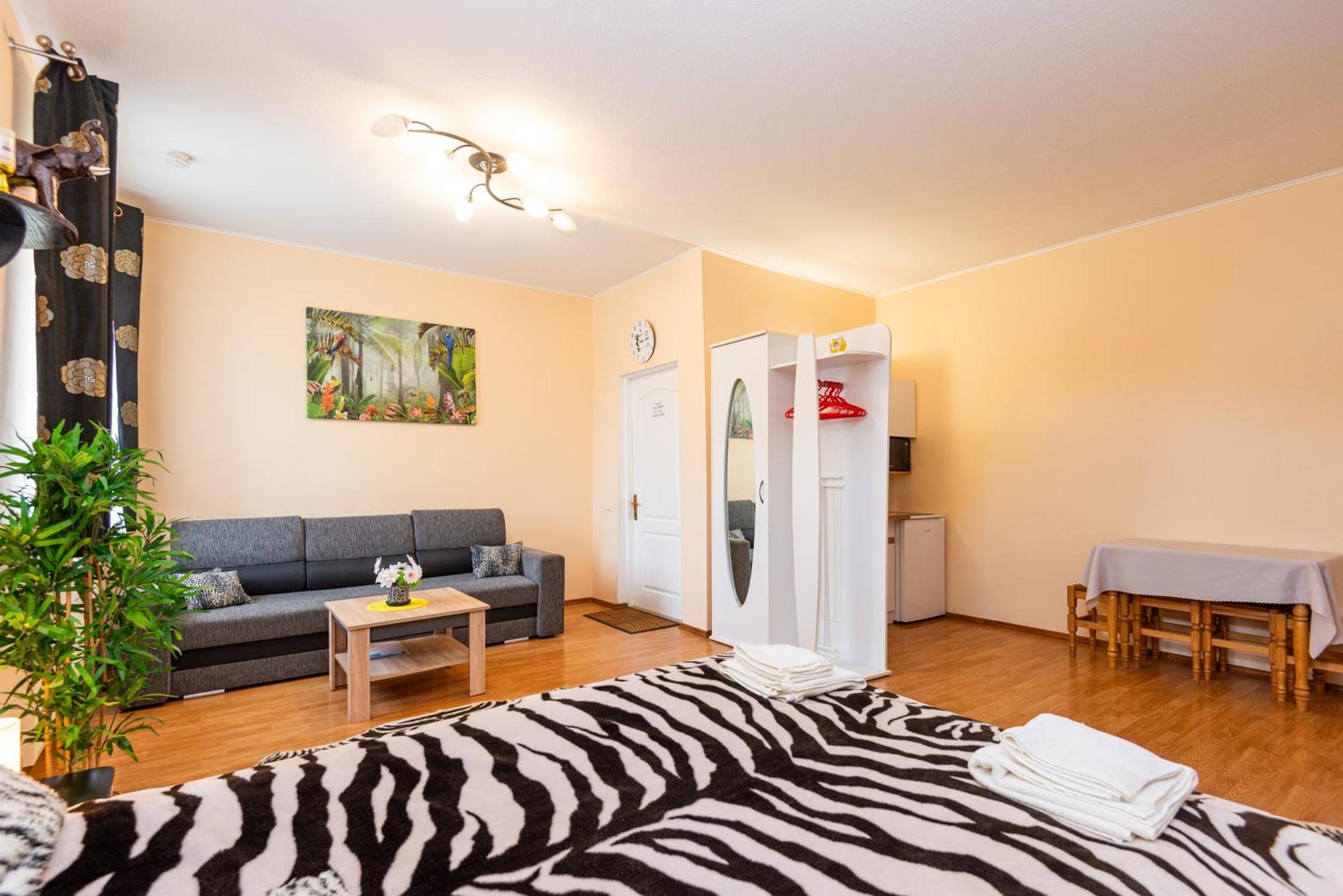 פלאנגה Apartamentai Pas Regina מראה חיצוני תמונה