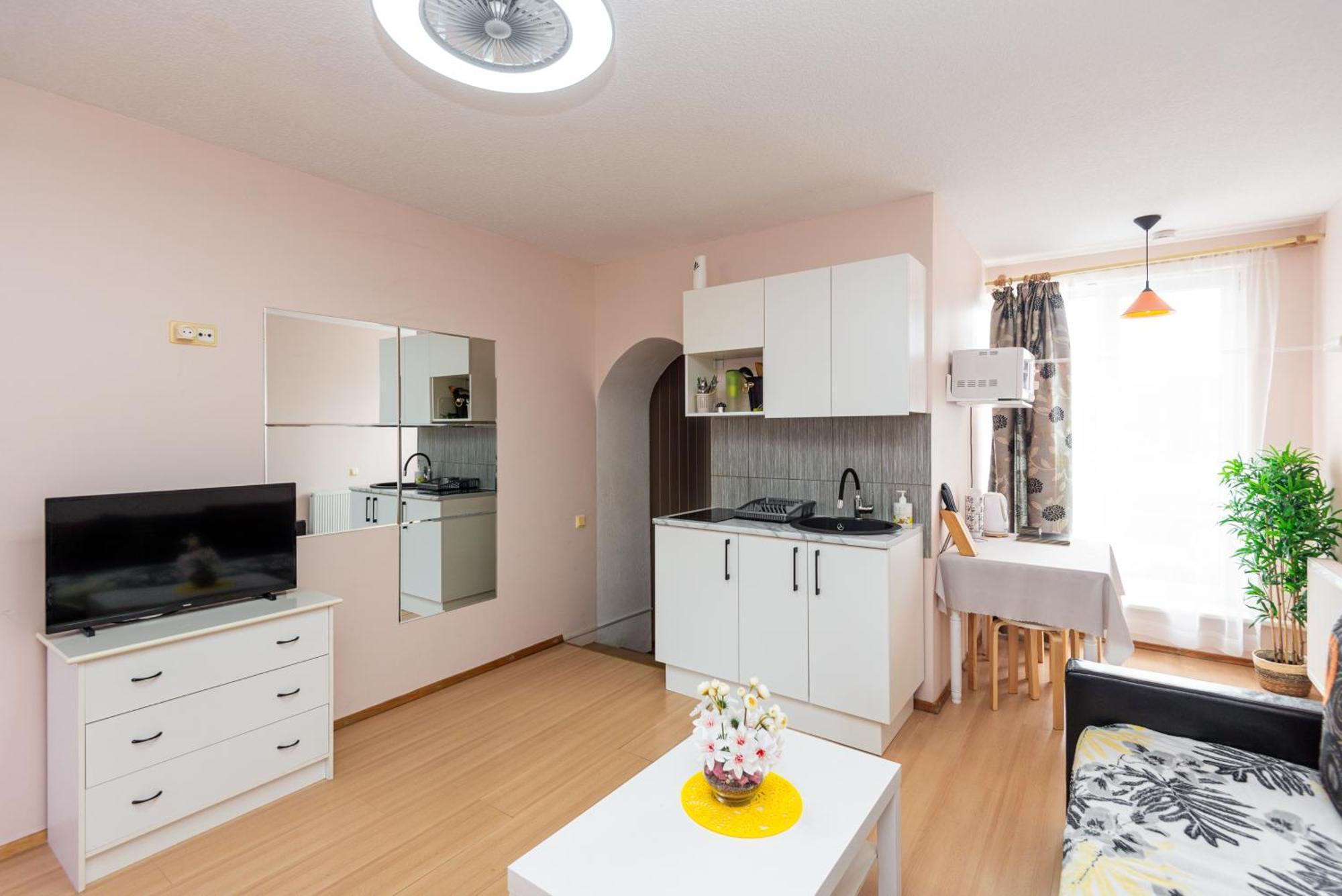 פלאנגה Apartamentai Pas Regina מראה חיצוני תמונה